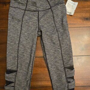 Athleta Girl Mind the Matt Cropped Capri XL/14 NEW with Tags